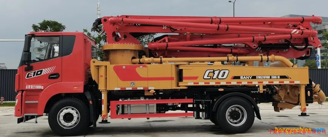 “五更”特种兵！三一全新33米泵车闪亮登场